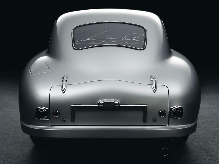  Aston Martin DB2 Saloon 1950 года  (фото 4 из 34)
